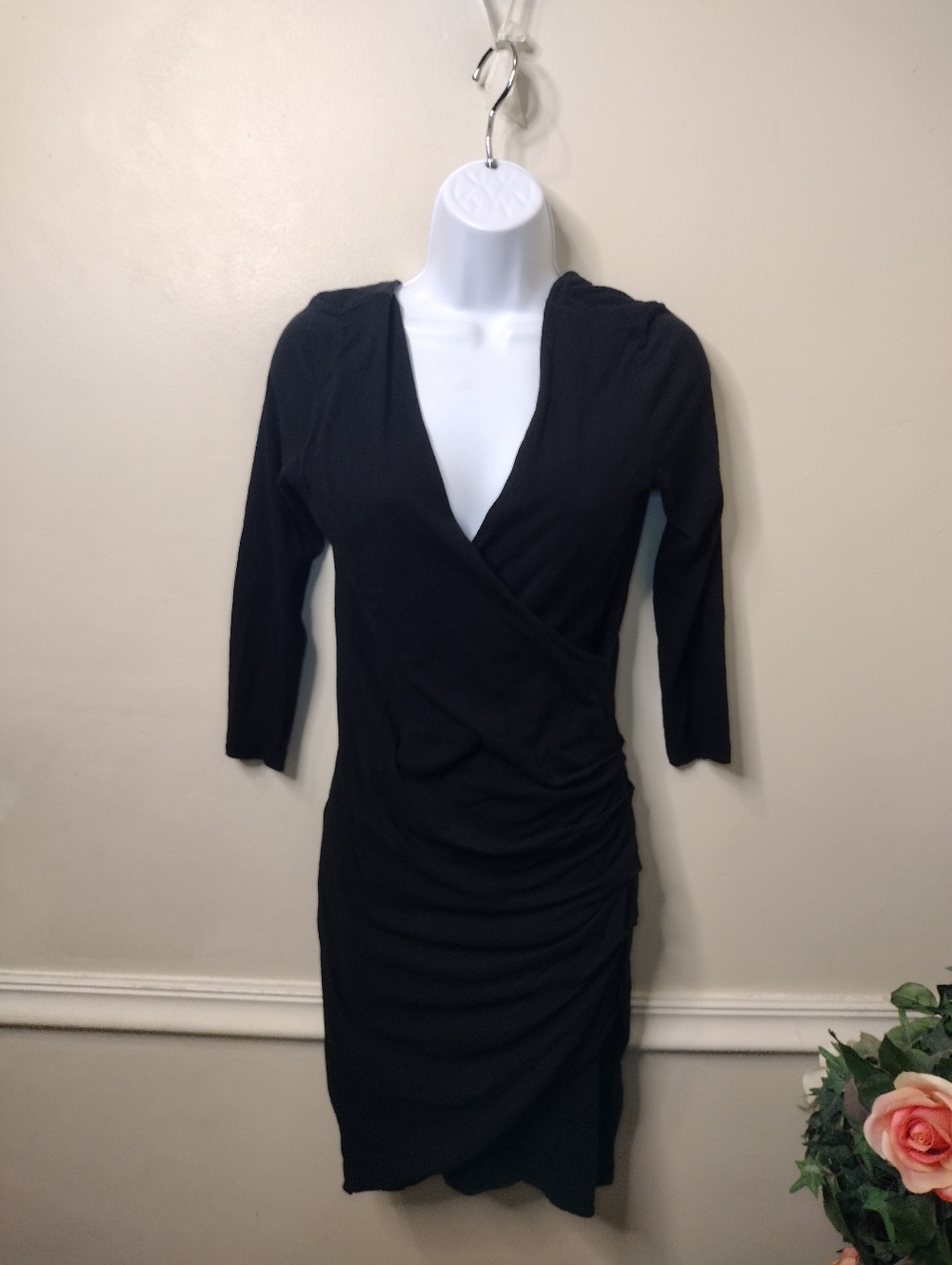 James Perse Sexy Black Faux-Wrap V-Neck, Ruched Waist Knit Dress - Picture 8 of 8